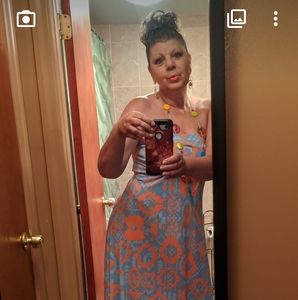 Meet your Posher, Debra